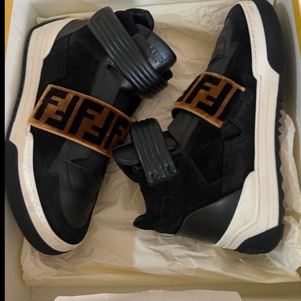Fendi Roma snickers original used 3 times